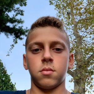 Meet your Posher, Axel